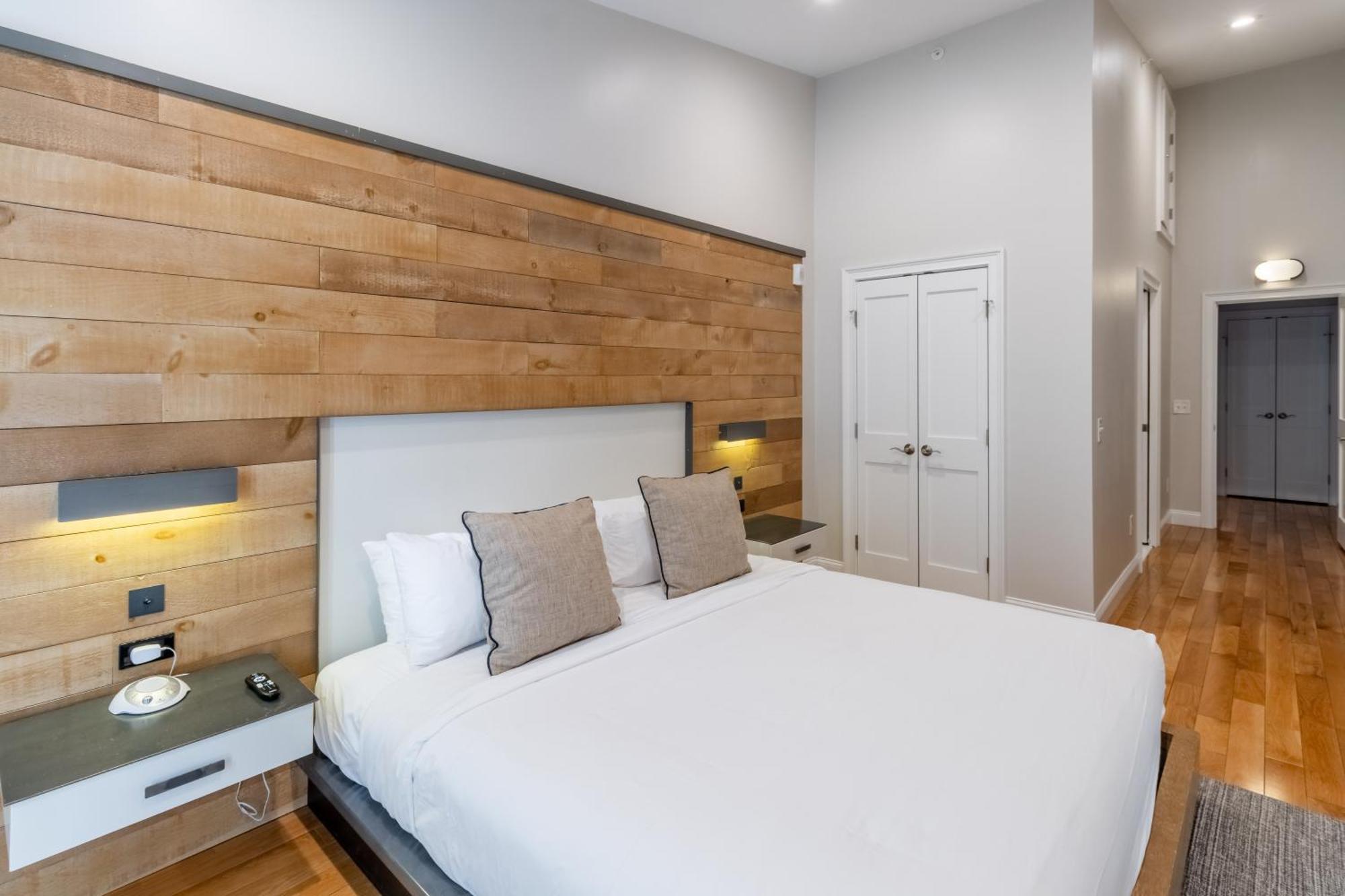 The Newport Lofts - Brick Market Place エクステリア 写真