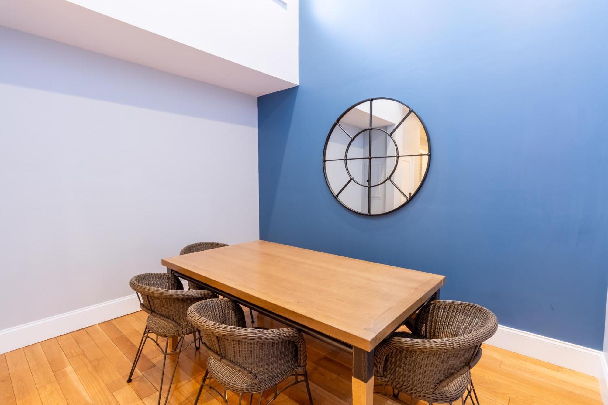 The Newport Lofts - Brick Market Place エクステリア 写真